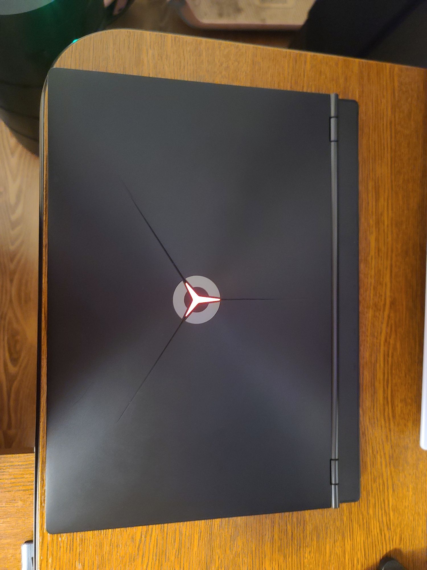 Laptop gaming Lenovo Legion Y7000