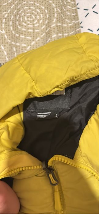 Geacă The North Face galbenă – stare perfectă