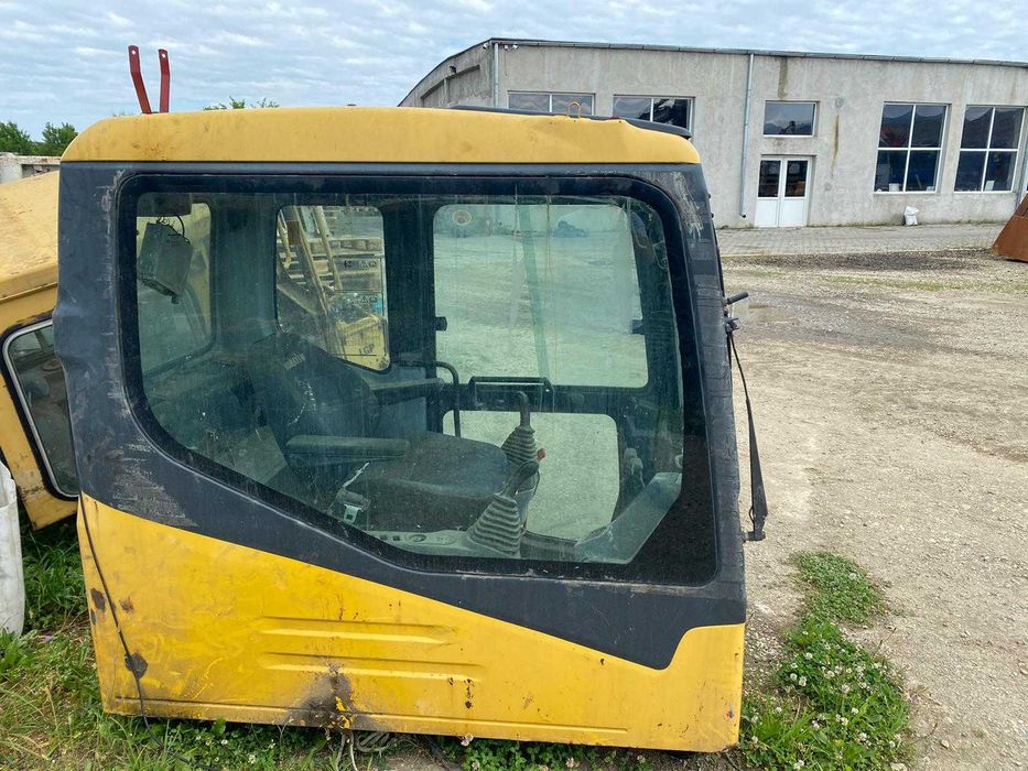Cabina Komatsu PC 210 , PC 240 completa an de fabricatie 2008