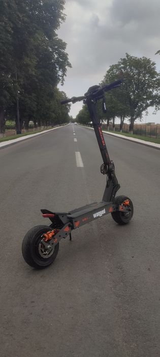 Vând KUKIRIN G4 aproape nou