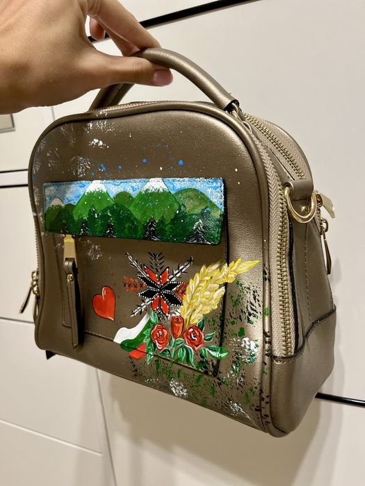 Дамска ръчно нарисувана чанта