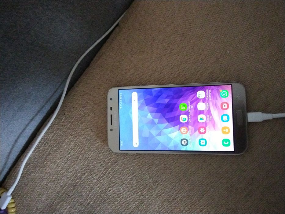 Смартфон Samsung