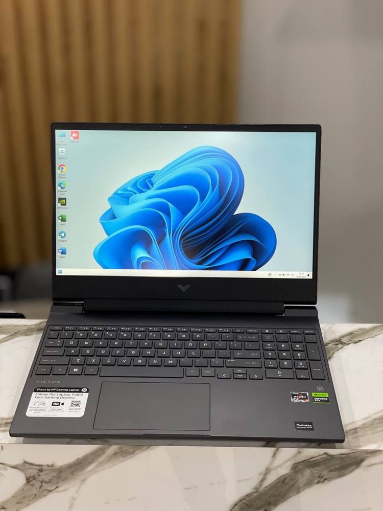 Hp Victus 8/512gb