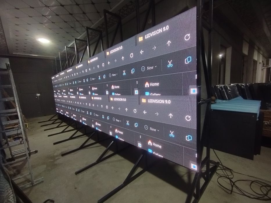 Reklama monitori. Led ekran. 8х4