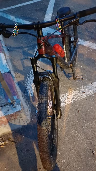 Vând bicicleta polygon syncline c3