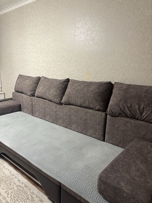 Продаю диван б/у