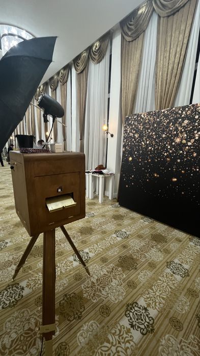 Cabină Foto pentru Evenimente – Distracție și Amintiri Instant!