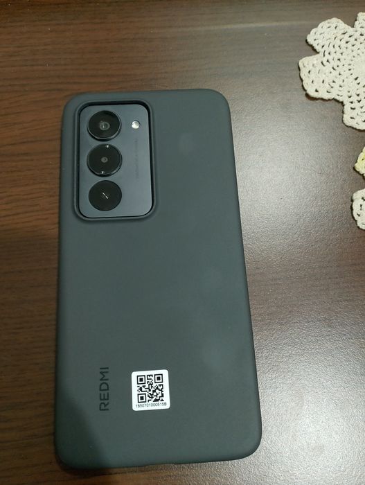 Редми 15 с гаранция две години. Не използван!
