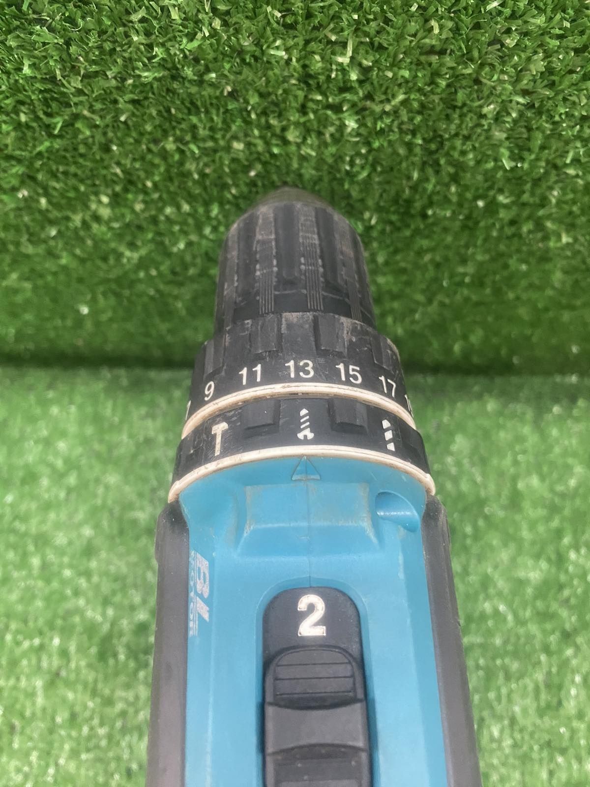 Безчетков ударен винтоверт на Makita DHP485