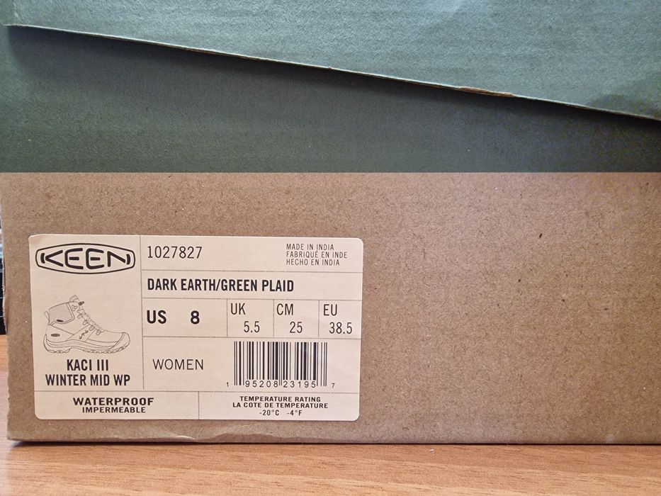 Чудесен модел туристически обувки  KEEN