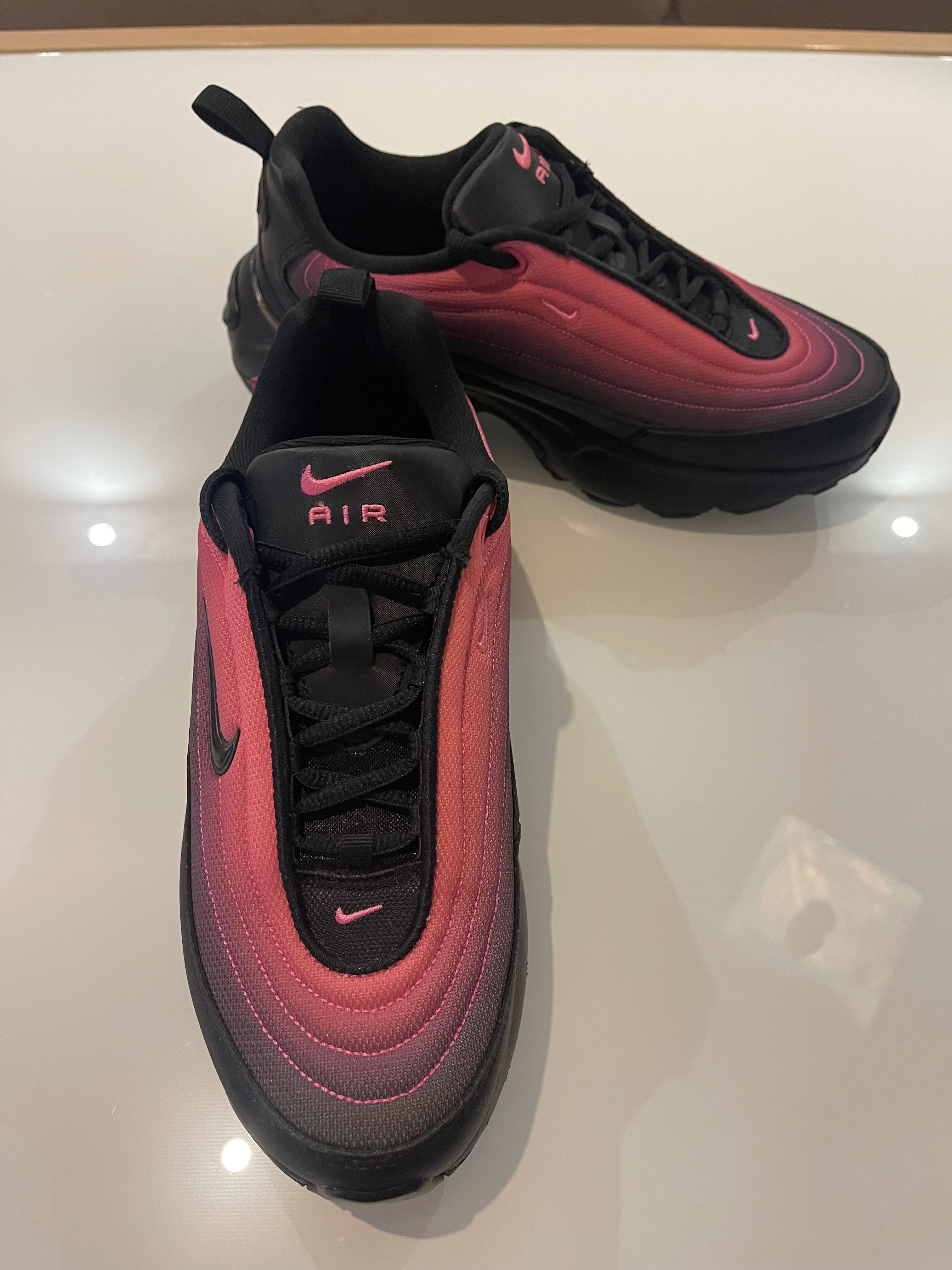 Дамски маратонки NIKE air max