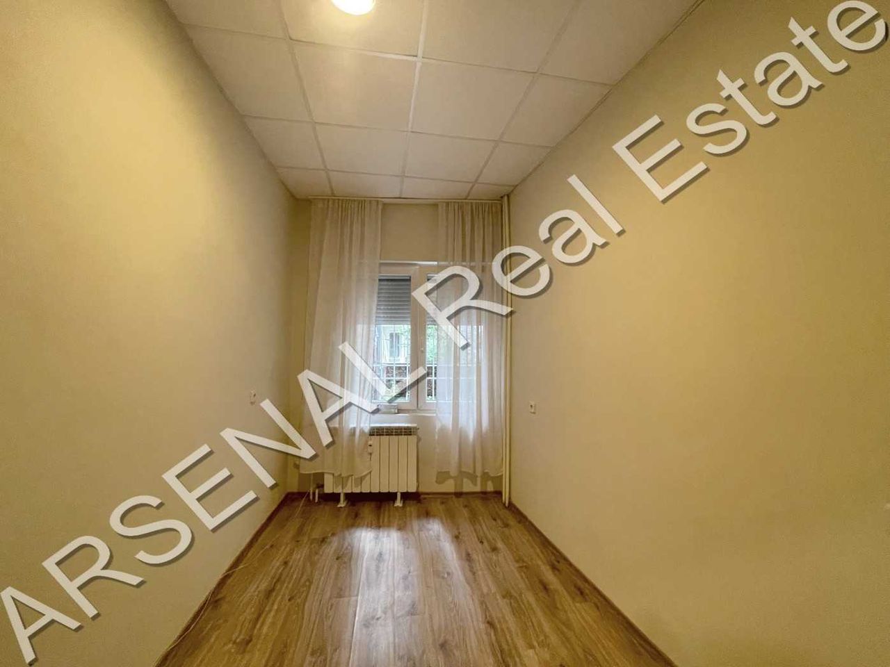 Дава се под наем Офис в София, Център - 53 кв.м за 450 € - Снимка #3