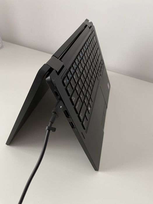Dell latitude 7390 2-in-1 laptop/tableta
