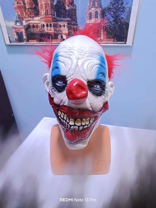 Маска на клоун!!