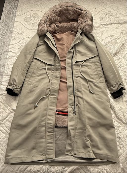 Парка с капюшоном