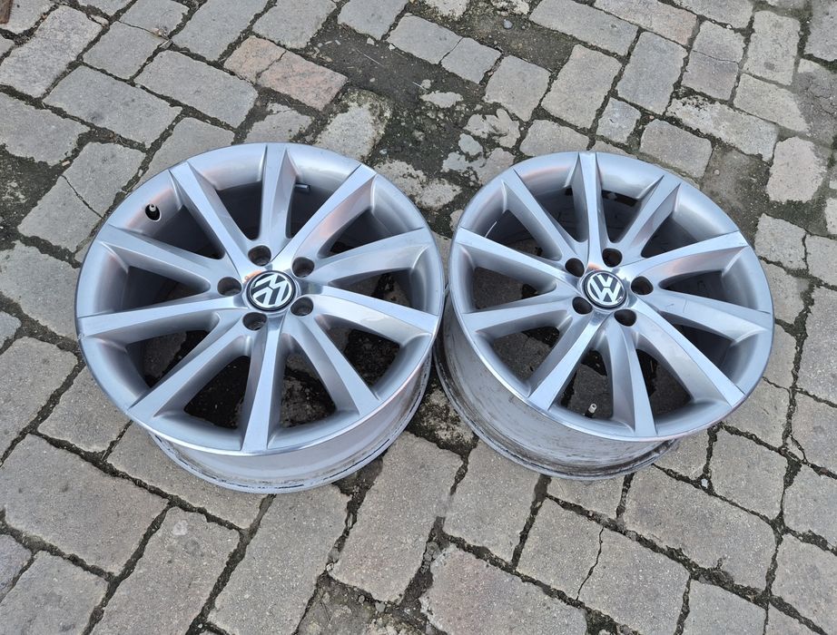 Două jante originale VW Passat CC R18 seria 8Jx18 ET44 - 5x112