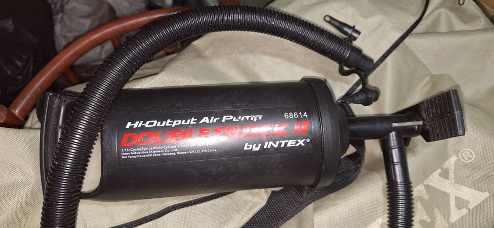 Pompa manuala Intex