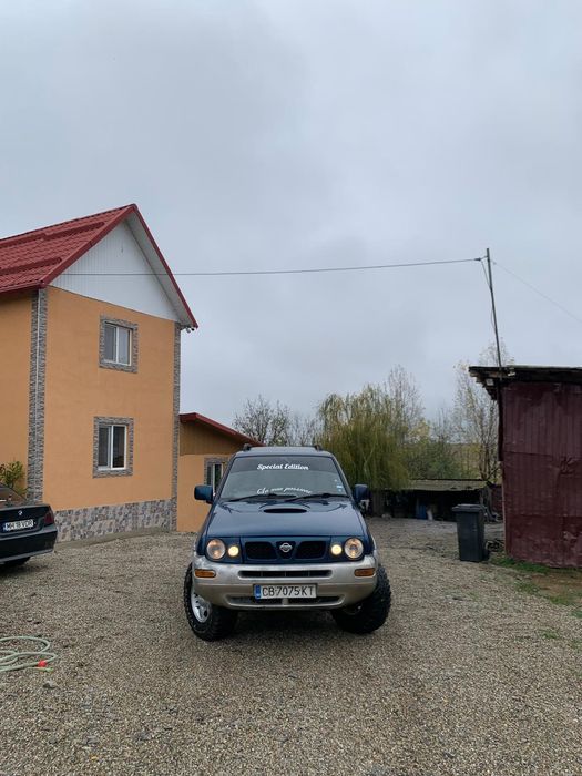 Nissan terrano motor 2.7 tdi 125 cai 4x4 cu reductor