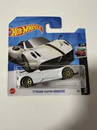 Hotwheels Pagani Huayra Roadster