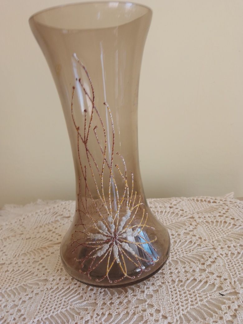 Комплект ваза и съдче за ядки/ бонбониера/ от кристално, цветно стъкло