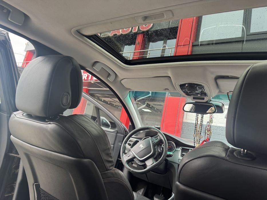 Peugeot gt 2.2 204 k 2014 an