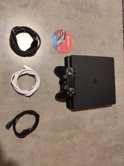 Playstation 4 Slim 1 TB Перфектен !!!
