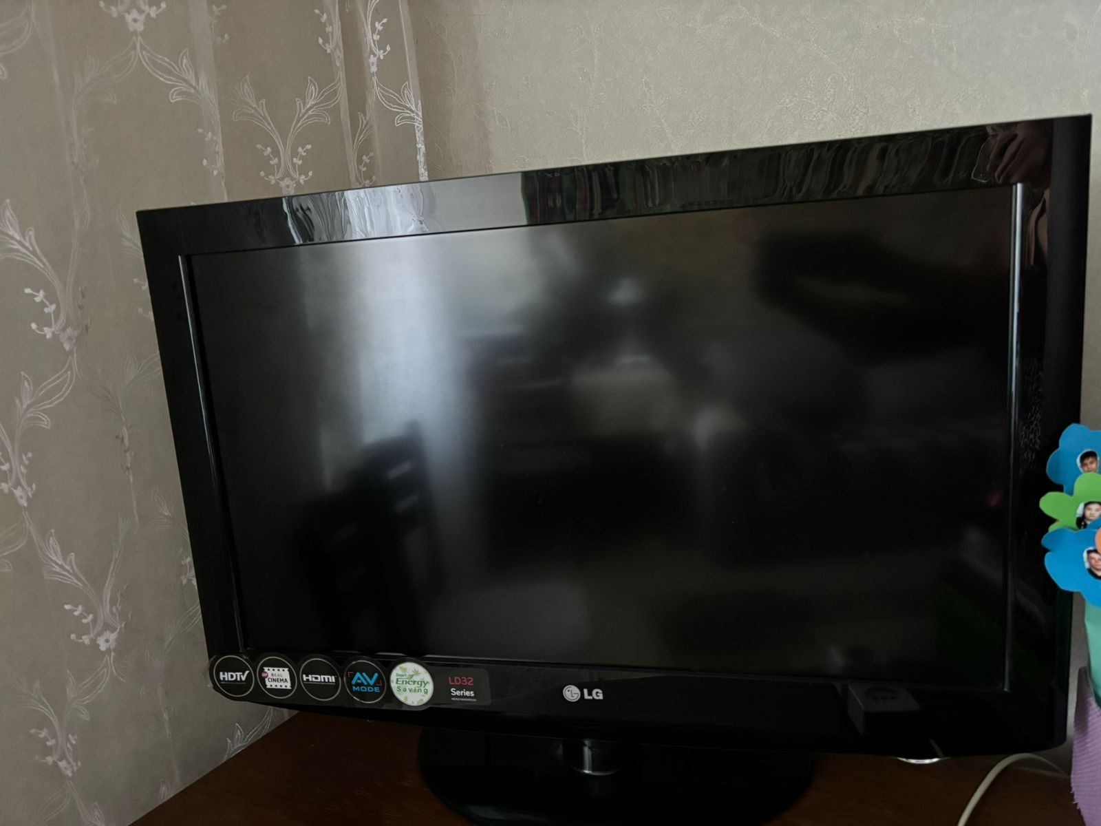Телевизор LG 32ld320-ZA