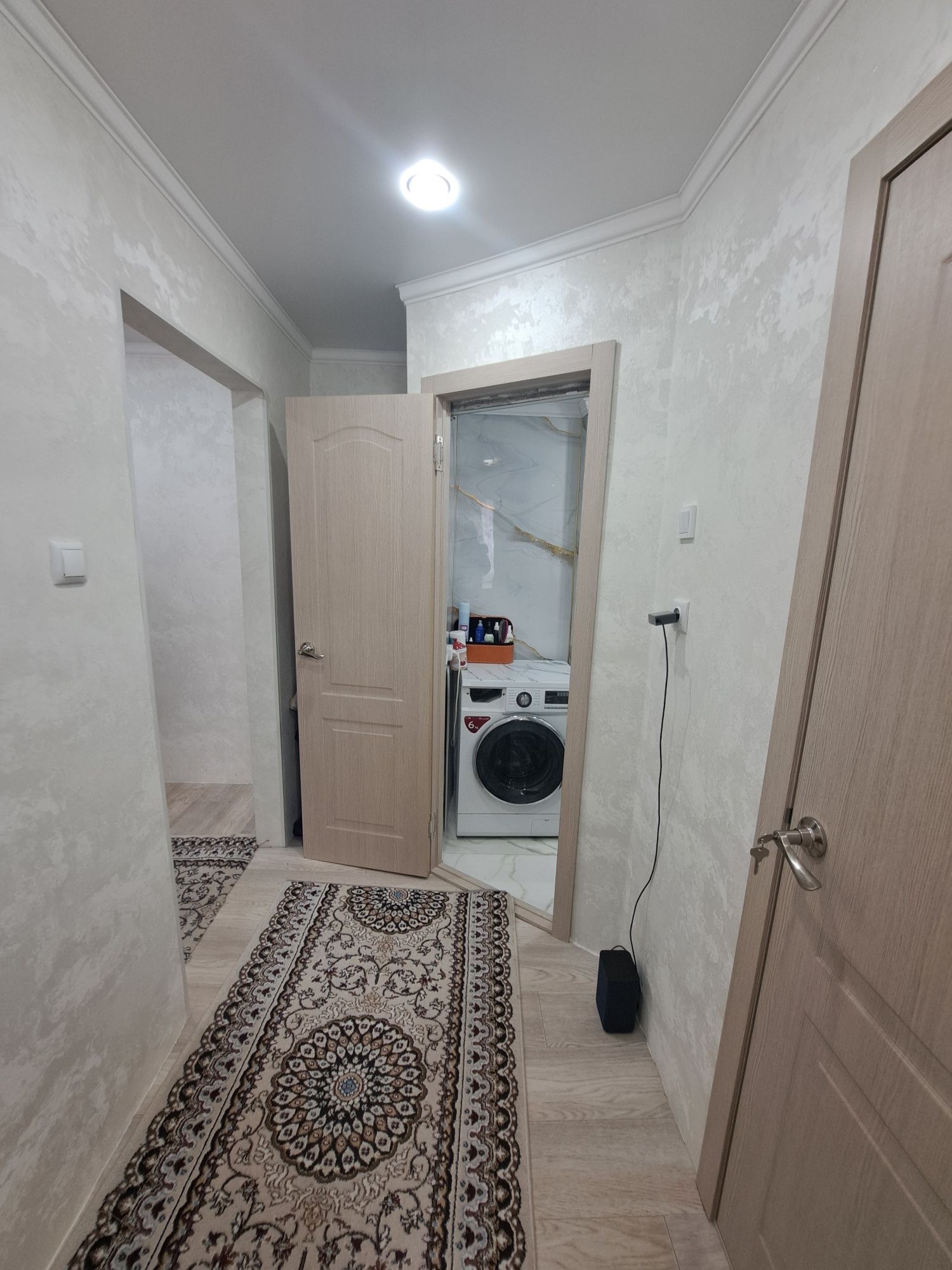 Продаём двухкомнатную квартиру УП за Алтын Араем