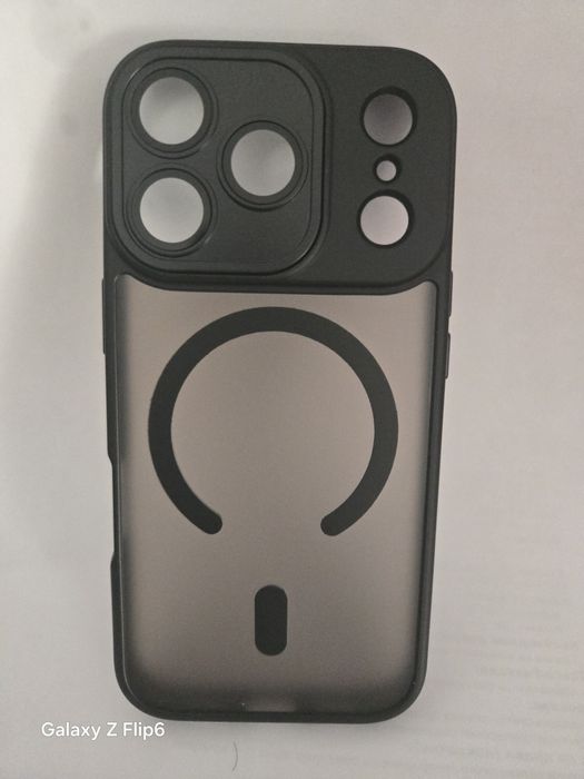 Матов Magsafe калъф за iPhone 17 Pro/Pro Max - опушен черен