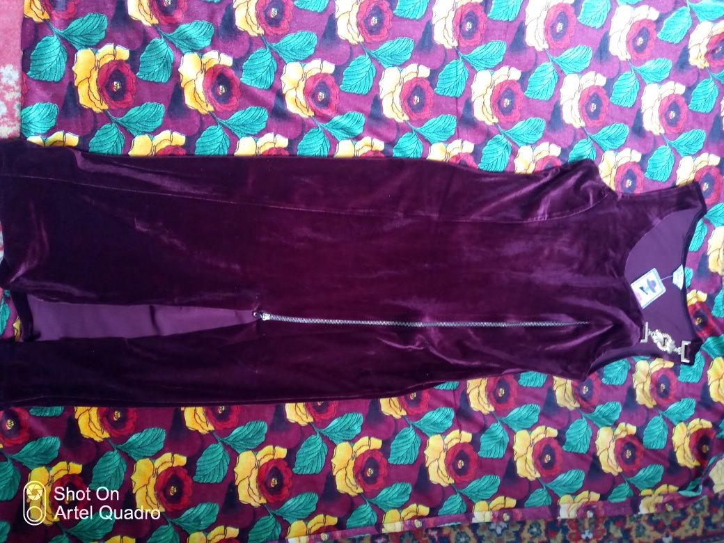 Платье женское ( коктейльное , бархат , велюр )