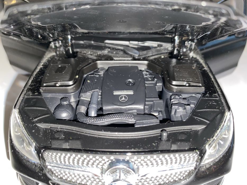 Mercedes-Benz GLC Coupé 1:18 iScale Diecast Model