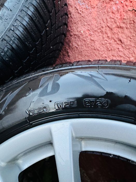 Vand anvelope bridgestone 205/60/16 dot2024