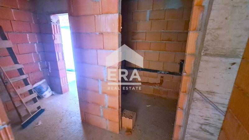 Продава се Тристаен апартамент в Варна, Възраждане 4 - 93 кв.м за 1398 €/кв.м - Снимка #7