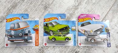 Колички Hot Wheels Ford Escort RS2000 / 1956 Corvette / Wolkswagen T2