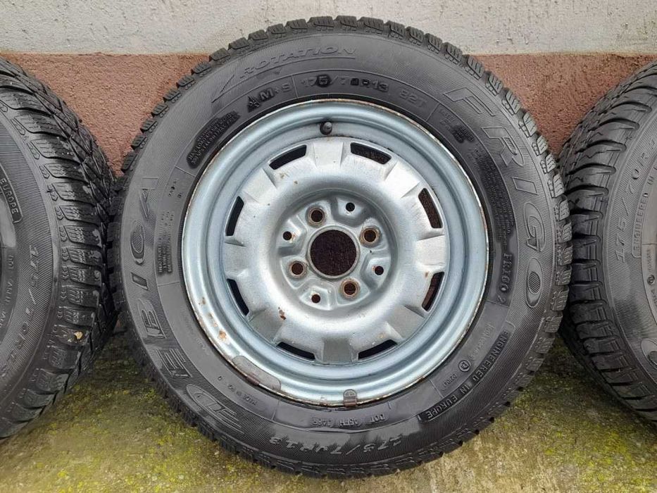 Roti VW Passat B1 din 1980