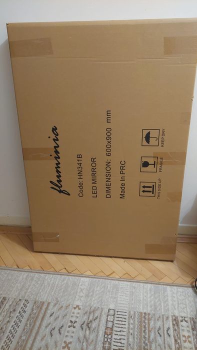 Oglinda dreptunghiulara verticala iluminare LED, dezaburire 600x900 mm