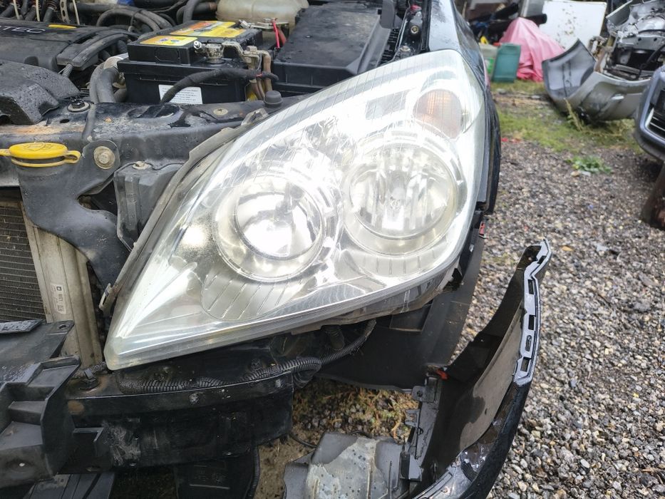 Фарове за Опел Астра Х