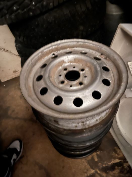 Продам срочно Штампы r14