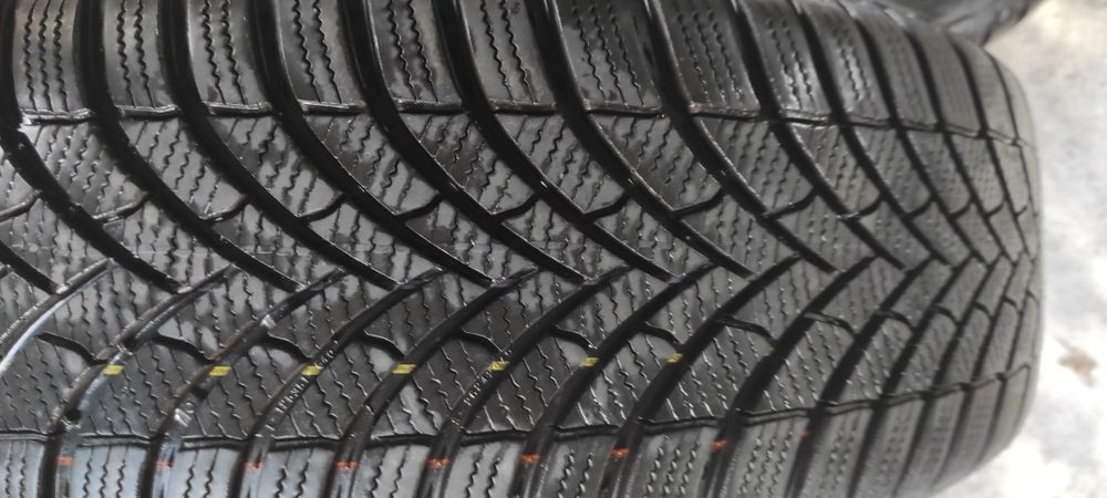 Jante aliaj 17 Volkswagen Tiguan/215/65/17 XL