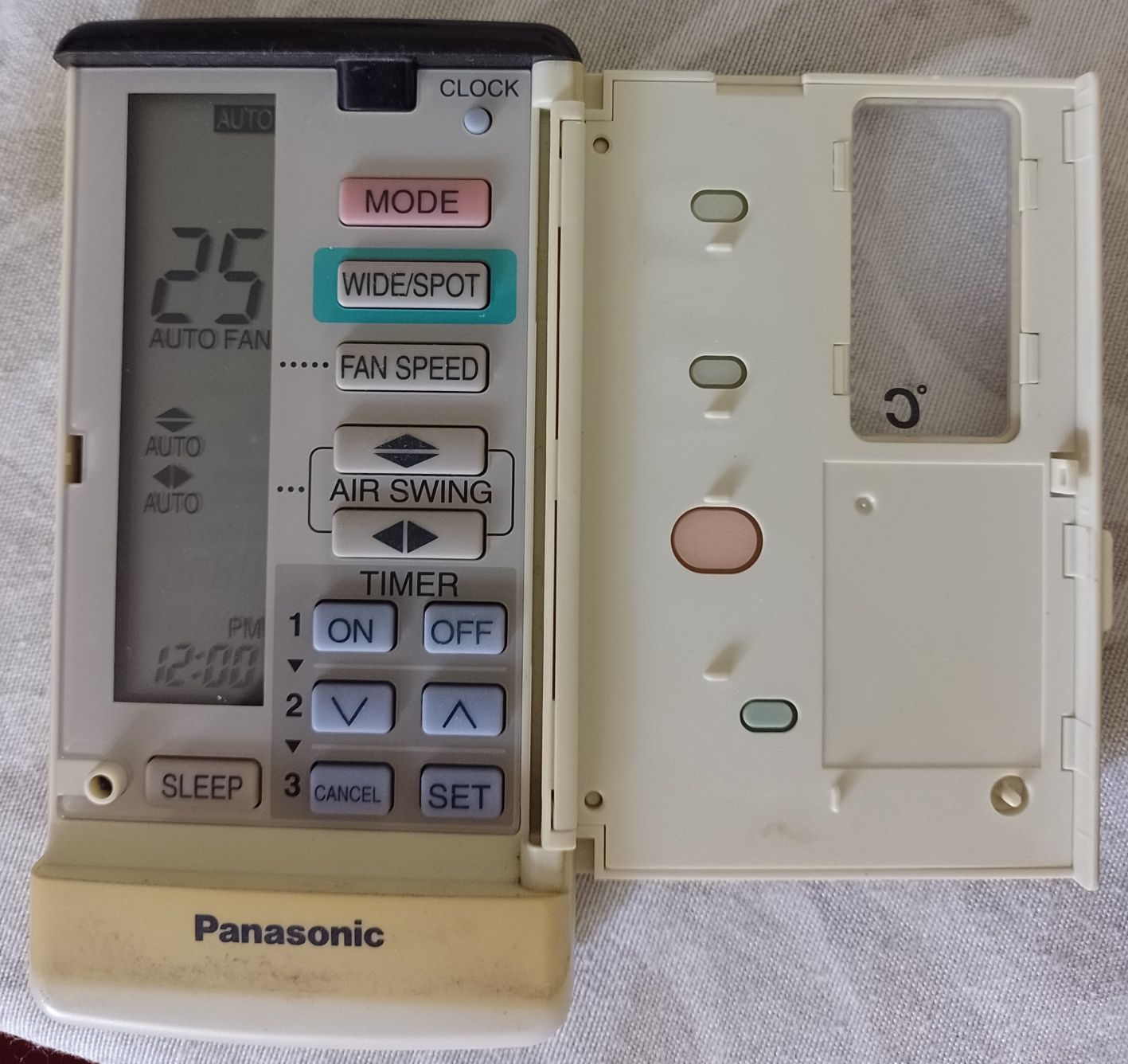 Оригинално дистанционно за климатик Panasonic.