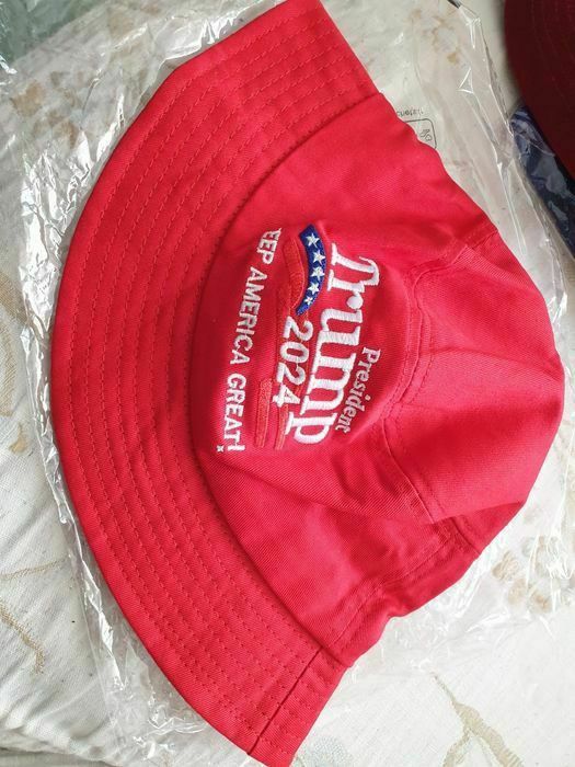 Șepci SUA campanie Trump 2024