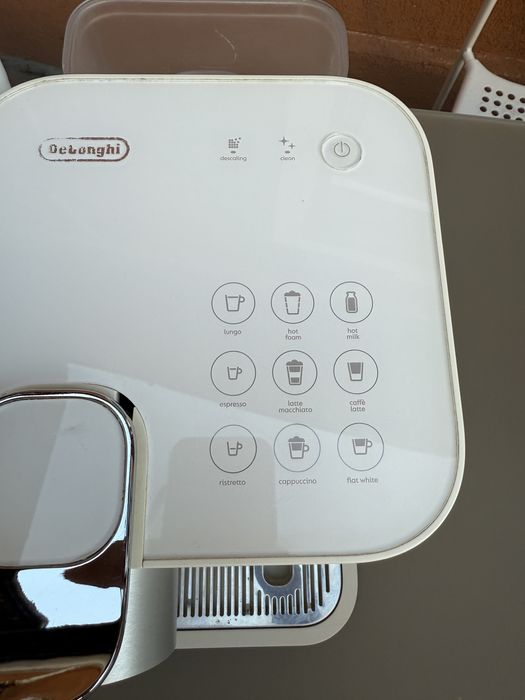 Espressor Gran Lattissima Negru Elegant