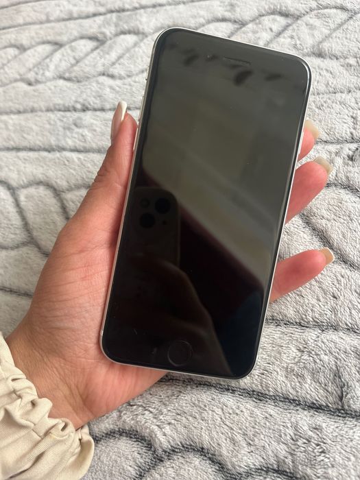 Apple iPhone SE 2020, 128GB