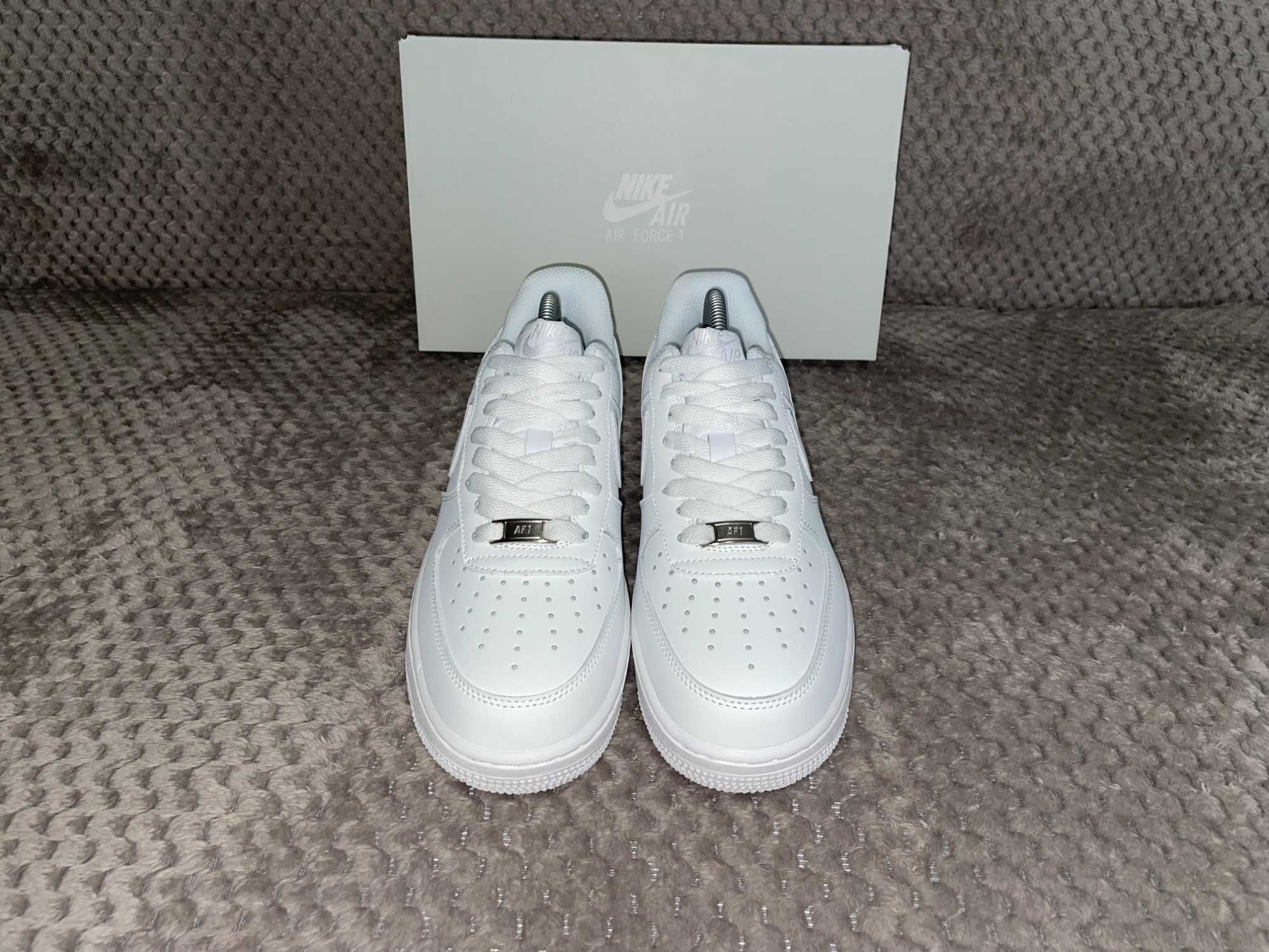 Incaltaminte NIKE Air Force 1 White nr de la 39 la 43