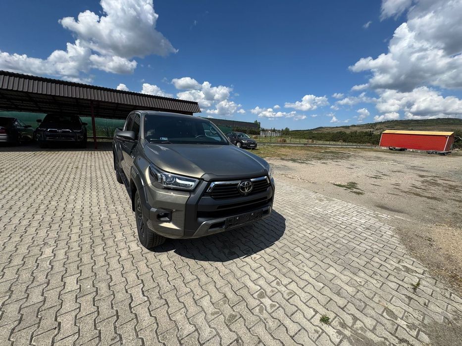 Toyota Hilux Toyota Hilux 2.8D 204CP 4x4 Double Cab AT Invincible MHEV