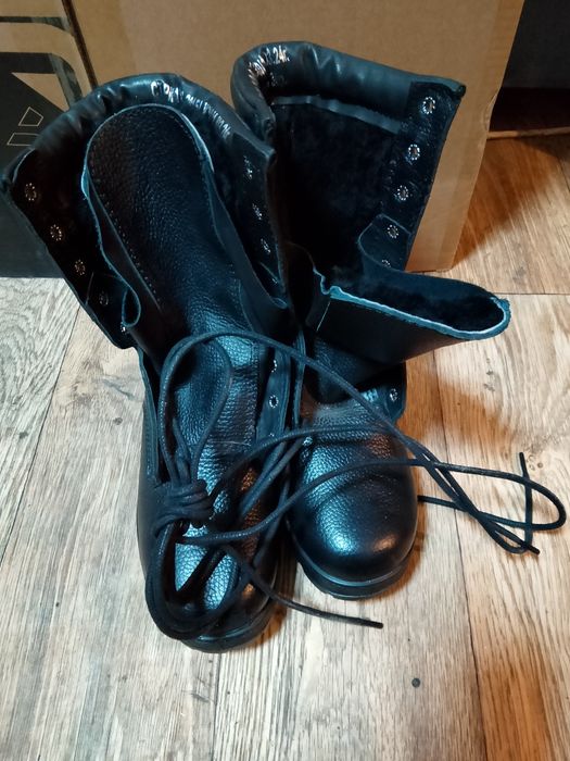 Продам натуральные берцы