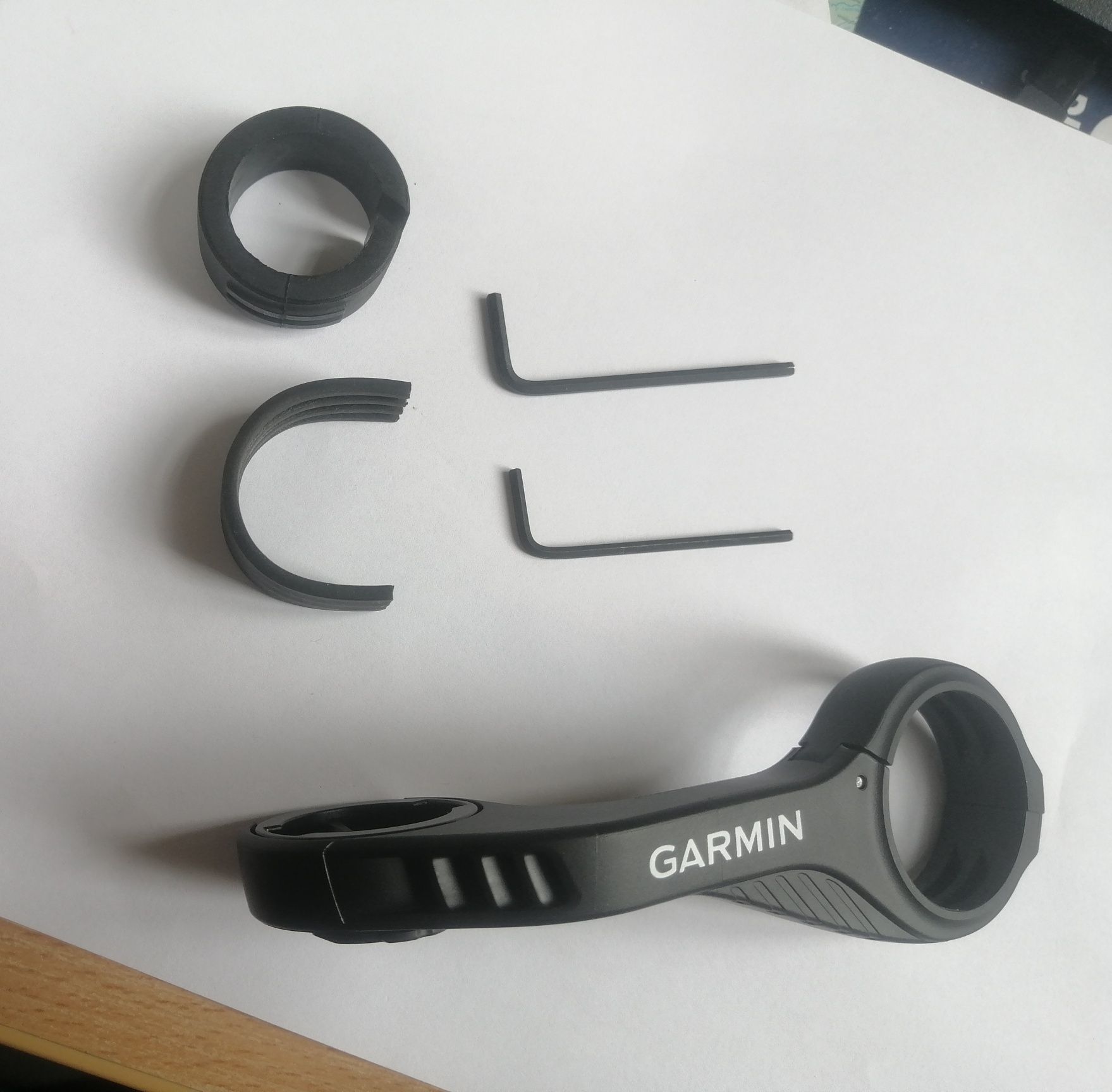 НОВА Garmin изнесена стойка Flush Out-Front Mount