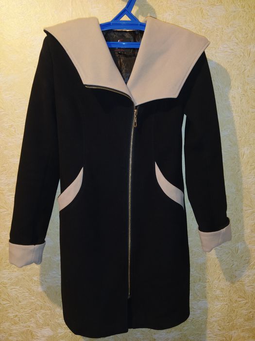 продам осеннее пальто