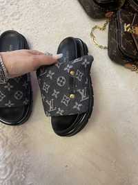 Papuci Louis vuitton