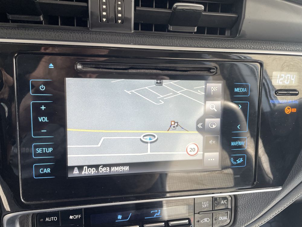 Toyota Auris 1.2T SOL